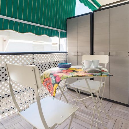 Malagasuite Front Beach Fuengirola Εξωτερικό φωτογραφία